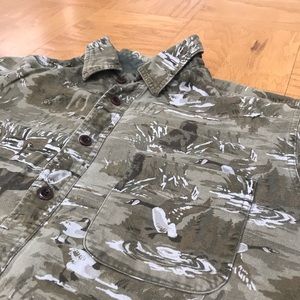 Eddie Bauer Vintage Ducks and dogs shirt